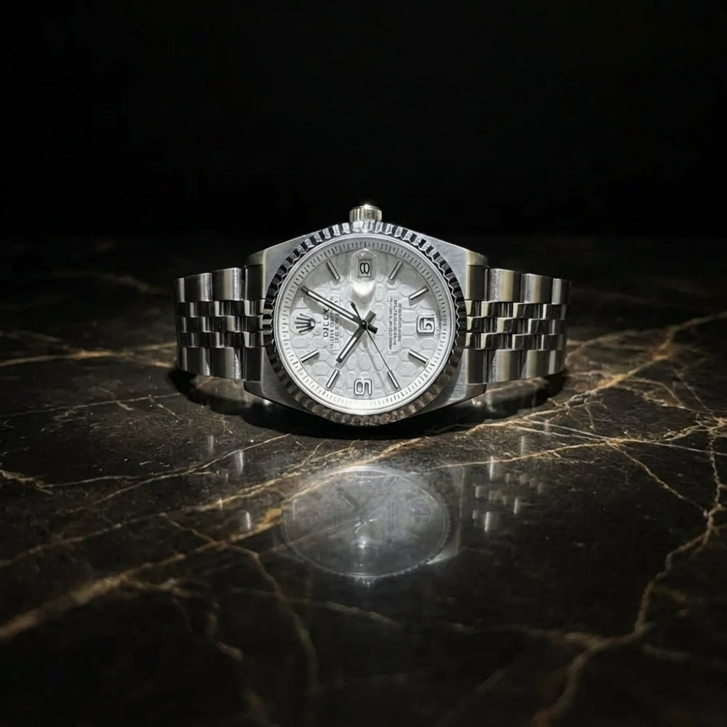 Oyster Perpetual Land-Dweller - Fond Blanc